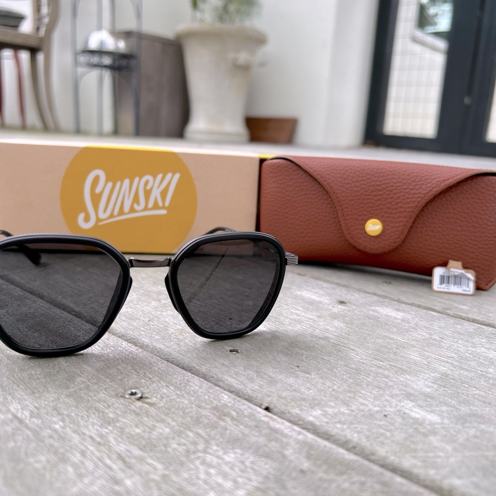 Sunski Bernini (black) sunglasses